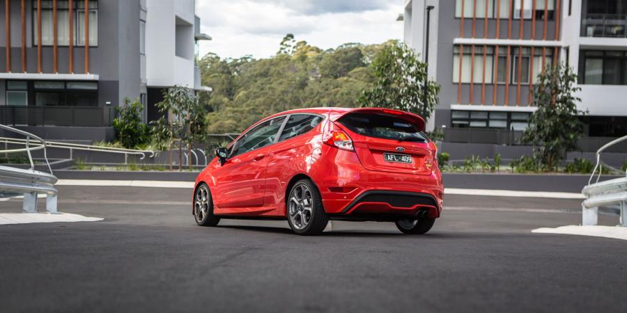  Ford Fiesta ST Mountune MP215 2016 года  (AU) (фото 2 из 14)